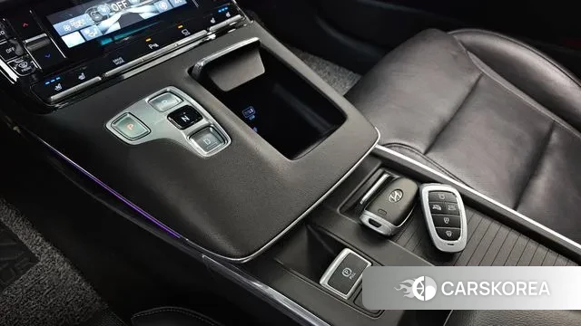 Hyundai The New Grandeur IG Hybrid id 3665640 из Кореи 19