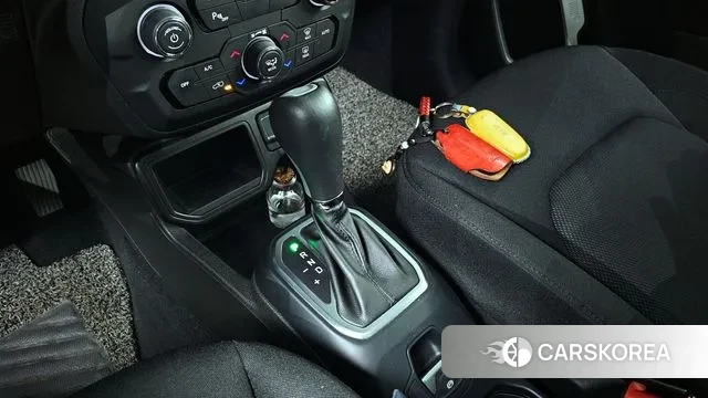 Jeep Renegade id 3385056 из Кореи 19