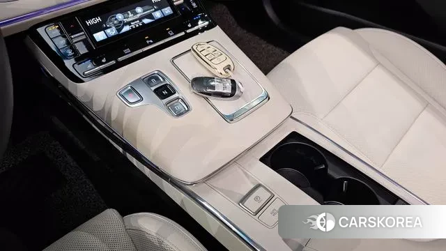 Hyundai The New Grandeur IG id 3508897 из Кореи 19