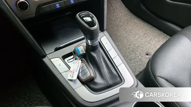 Hyundai Avante AD id 3076812 из Кореи 19