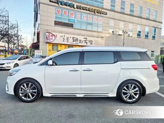 Kia The New Carnival id 3445020 из Кореи 19