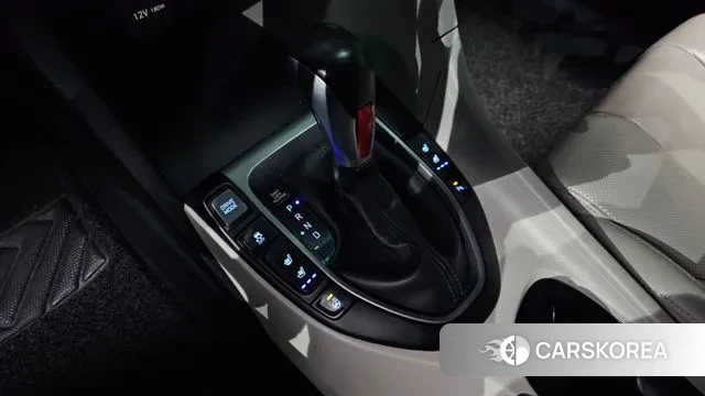 Hyundai Veloster (JS) id 3391561 из Кореи 19