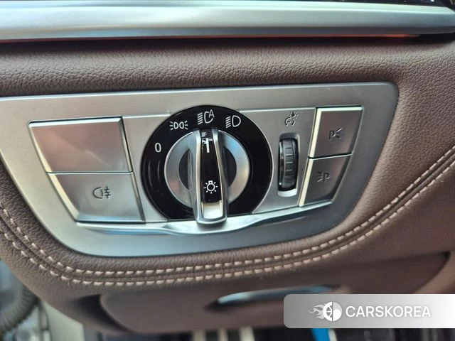 BMW 7 Series (G11) id 3795424 из Кореи 18