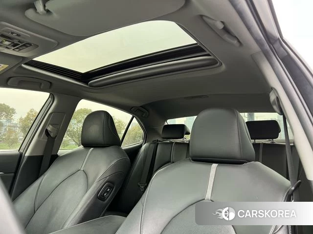 Toyota Camry id 4260747 из Китая 21