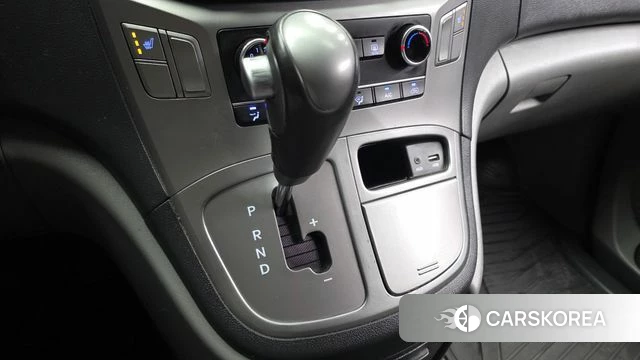 Hyundai The New Grand Starex id 4764443 из Кореи 33