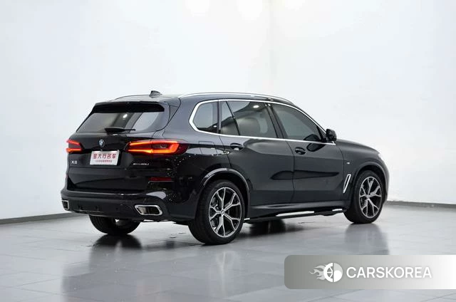 BMW X5 id 4313313 из Китая 9