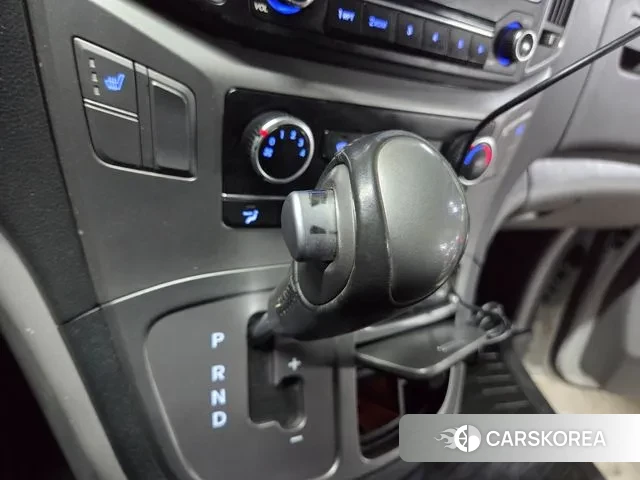 Hyundai The New Grand Starex id 3425517 из Кореи 19