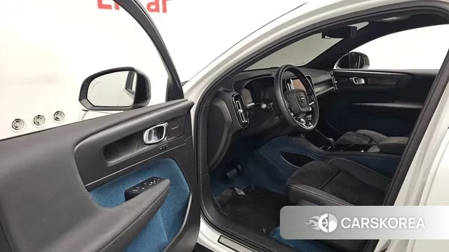 Volvo C40 Richards id 3576904 из Кореи 19