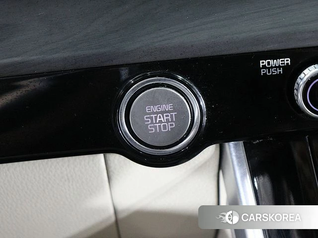 Kia Carnival 4th generation id 4383636 из Кореи 19