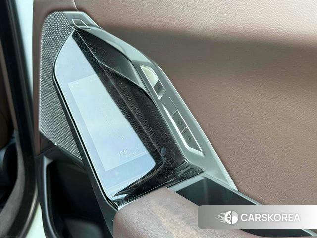 BMW 7 Series (G70) id 4665816 из Кореи 19
