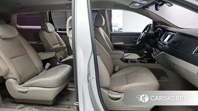 Kia The New Carnival id 3297618 из Кореи 19