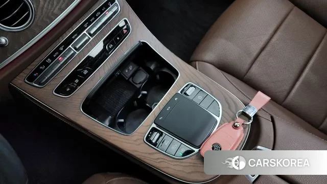 Mercedes-Benz E-Class W213 id 3649965 из Кореи 19