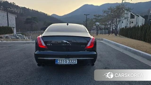 Jaguar All New XJ id 3643780 из Кореи 19