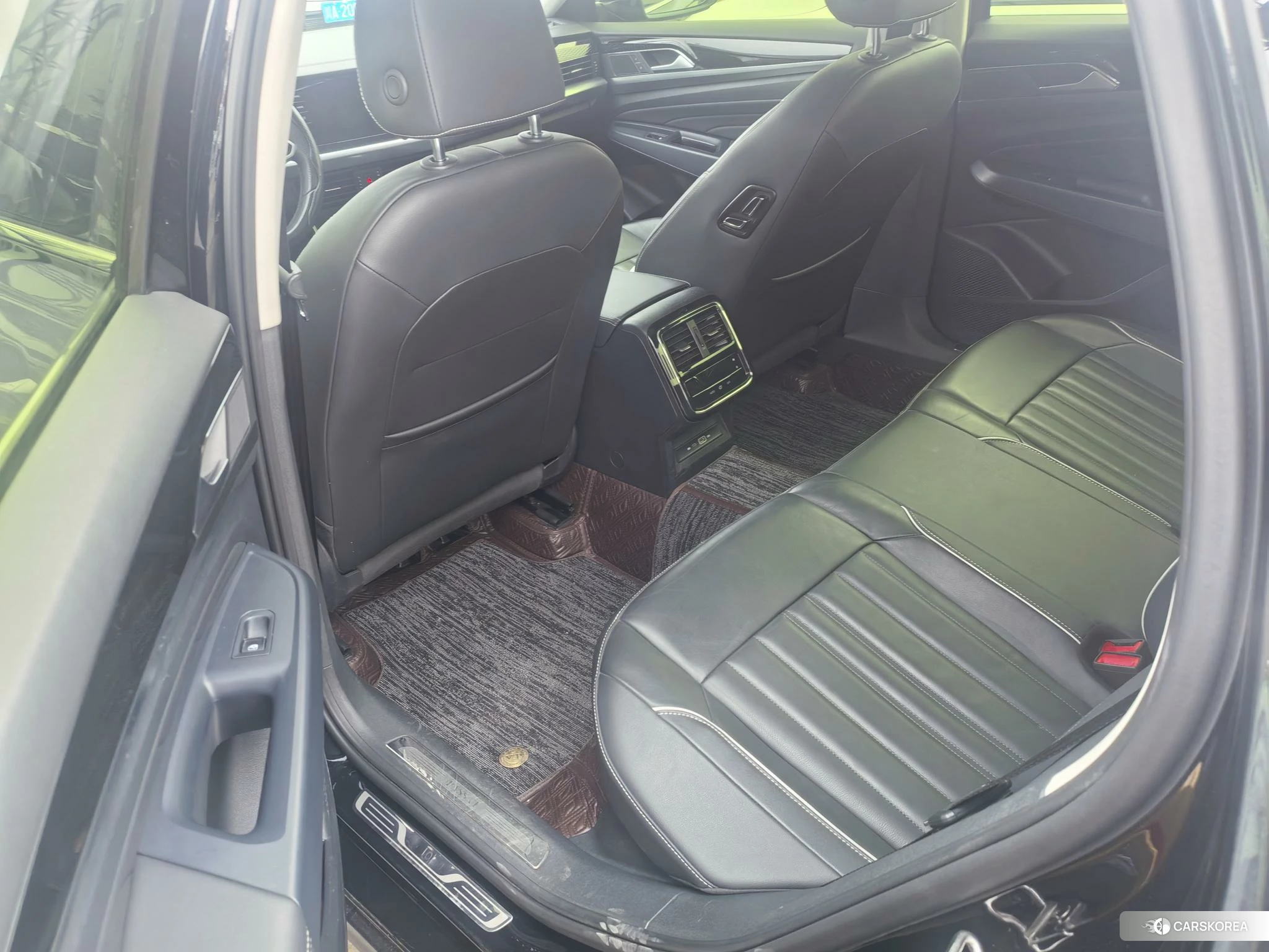 Volkswagen Passat id 4467730 из Китая 10
