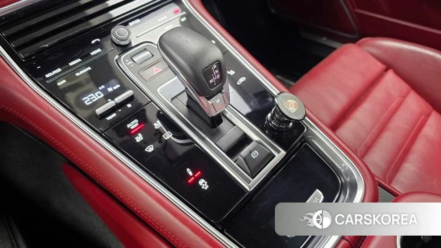 Porsche Panamera (971) id 4483142 из Кореи 30