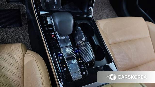 Kia K7 Premier Hybrid id 3833976 из Кореи 19