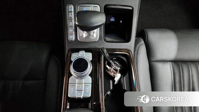 Genesis G90 id 4224588 из Кореи 35