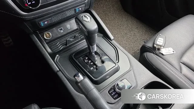 Ssangyong Rexton Sports Cannes id 3631340 из Кореи 19