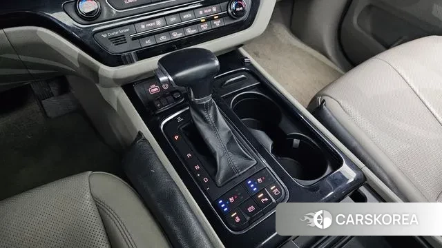 Kia All New Carnival id 3413453 из Кореи 19