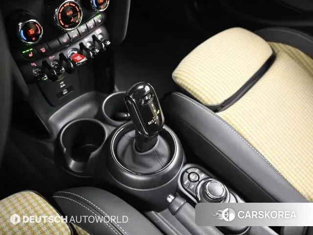 Mini Cooper S id 2988861 из Кореи 19