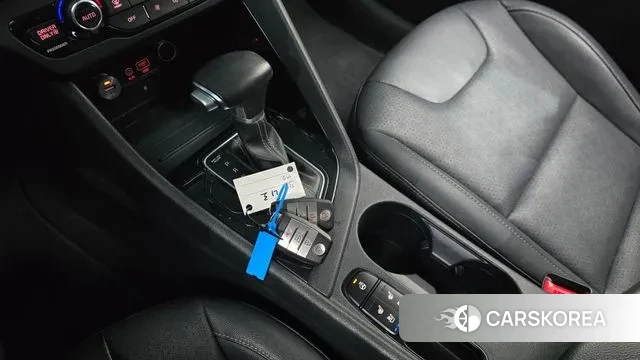 Kia Niro id 3568790 из Кореи 19