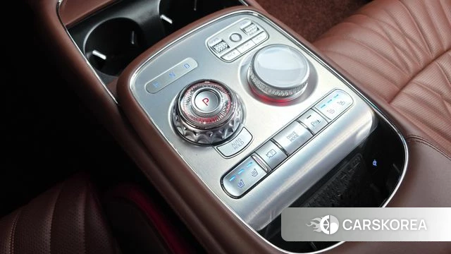 Genesis G90 (RS4) id 4656264 из Кореи 19