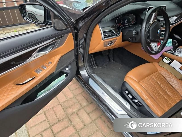 BMW 7 Series (G11) id 4518846 из Кореи 9