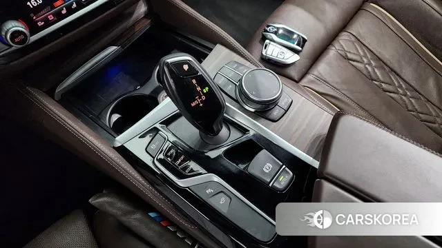 BMW 5 Series (G30) id 3008640 из Кореи 19