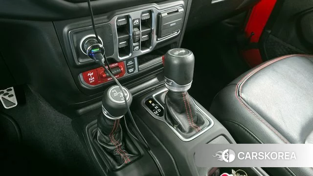 Jeep Wrangler (JL) id 3865911 из Кореи 19