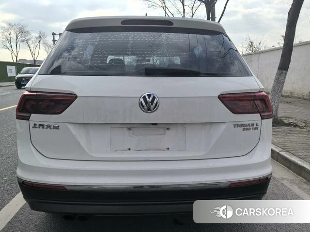 Volkswagen Tiguan L id 4240116 из Китая 14