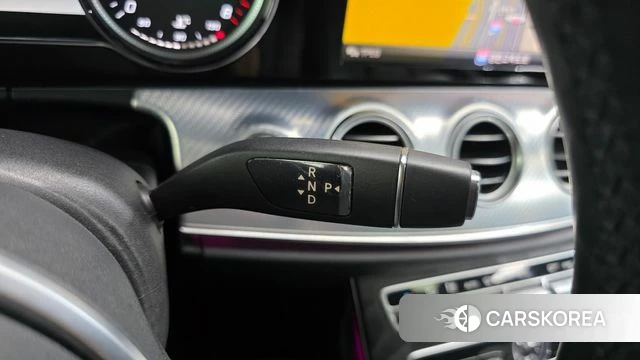 Mercedes-Benz E-Class W213 id 4642499 из Кореи 19