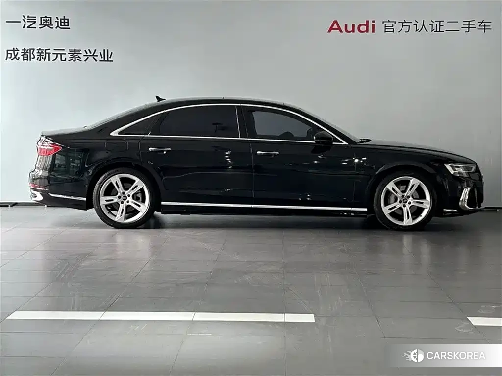 Audi A8 id 4545883 из Китая 14