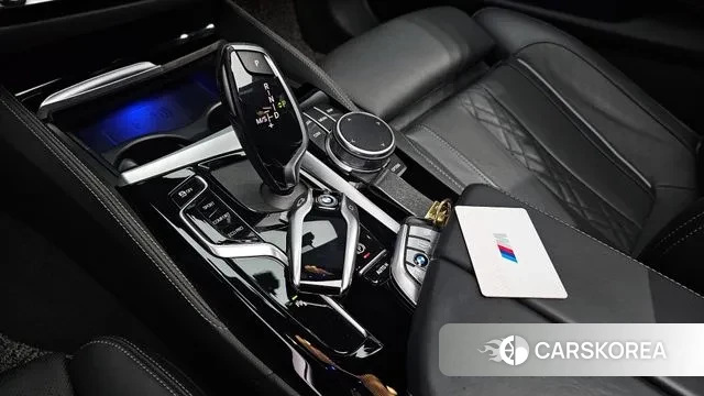 BMW 5 Series (G30) id 2976143 из Кореи 19