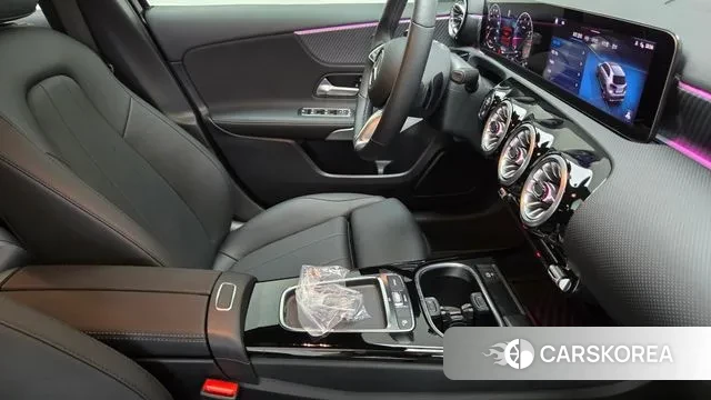 Mercedes-Benz A-Class W177 id 3011038 из Кореи 19