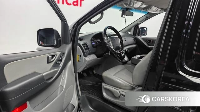 Hyundai The New Grand Starex id 4894732 из Кореи 30