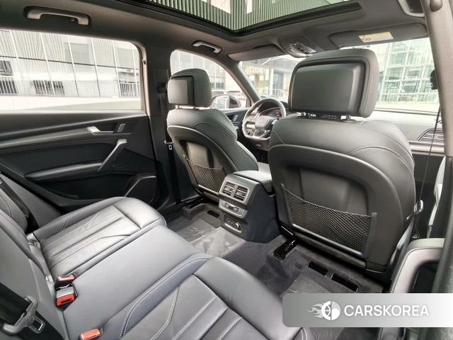 Audi Q5L id 3939262 из Китая 18