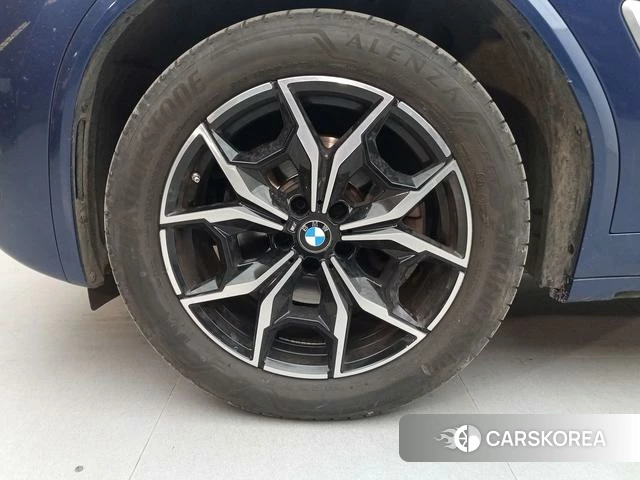 BMW X3 id 4298115 из Китая 17