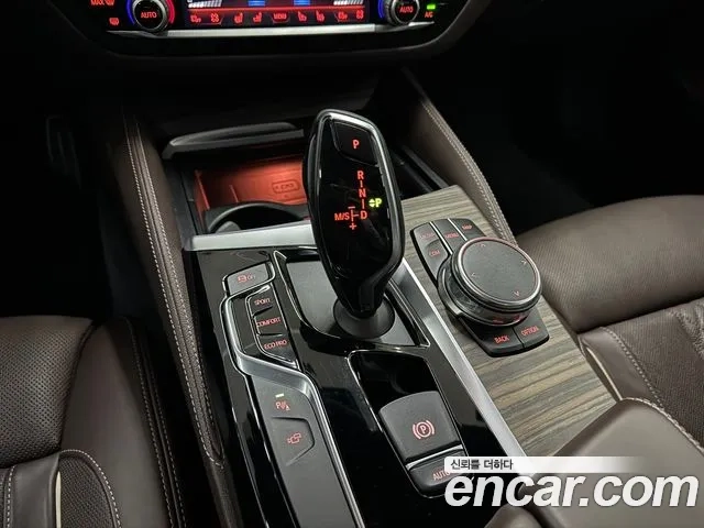 BMW 5 Series (G30) id 2876913 из Кореи 18