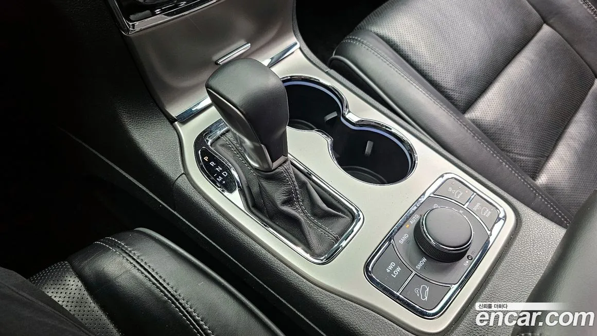 Jeep Grand Cherokee id 1811587 из Кореи 19