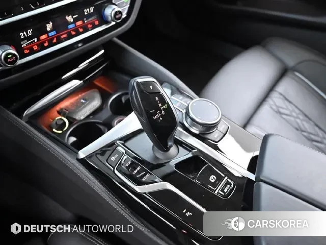 BMW 5 Series (G30) id 3390539 из Кореи 19