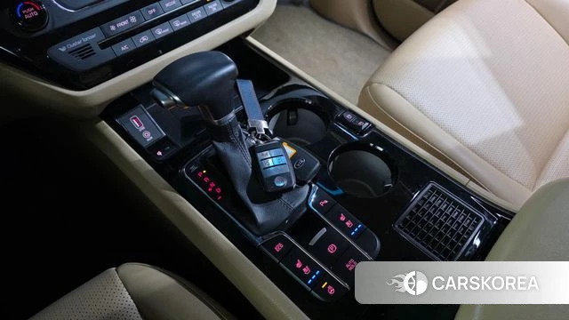 Kia The New Carnival id 3905537 из Кореи 19