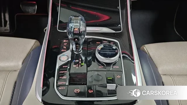 BMW X7 (G07) id 3697632 из Кореи 19