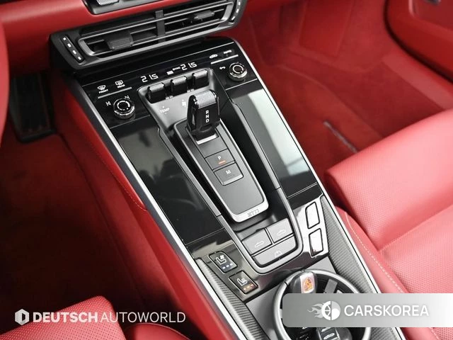 Porsche 911(992) id 4594136 из Кореи 19