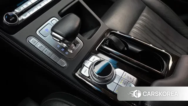 Genesis G90 id 3748105 из Кореи 19