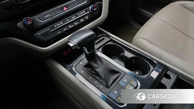 Kia All New Carnival id 4295107 из Кореи 19