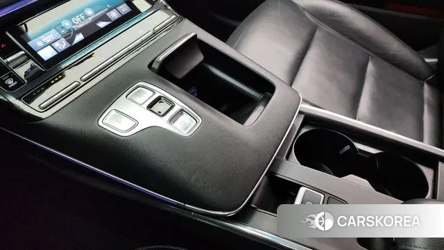 Hyundai The New Grandeur IG Hybrid id 3640866 из Кореи 19