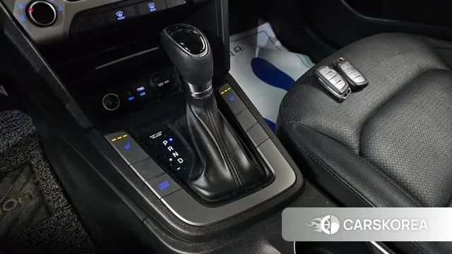 Hyundai Avante AD id 3687669 из Кореи 19