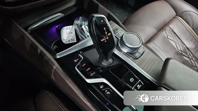 BMW 5 Series (G30) id 3601338 из Кореи 19