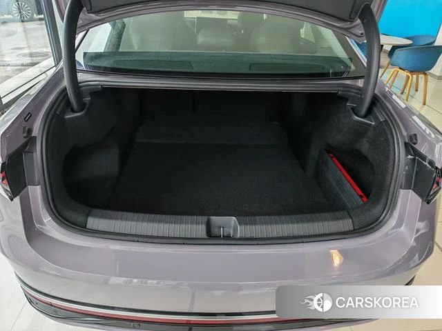 Volkswagen Passat id 4307074 из Китая 18