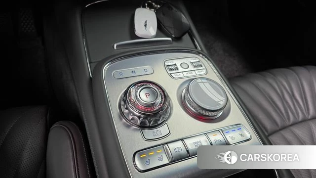 Genesis G90 (RS4) id 4316220 из Кореи 34